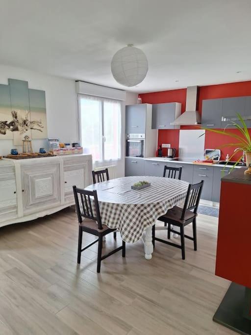 La Petite Maison Proche Du Mont Saint Michel 뽕또흑송 외부 사진